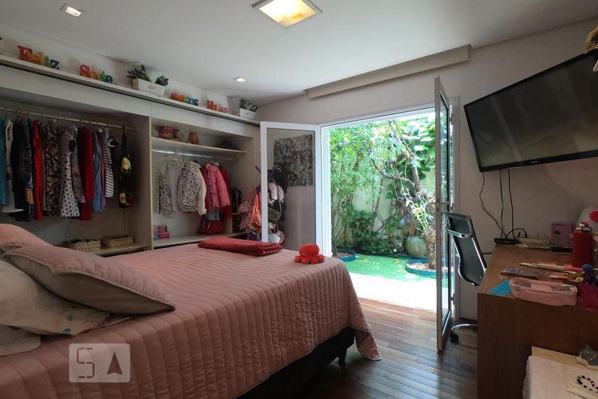 Casa à Venda – Morumbi, 5 Quartos, 430 m² – São Paulo