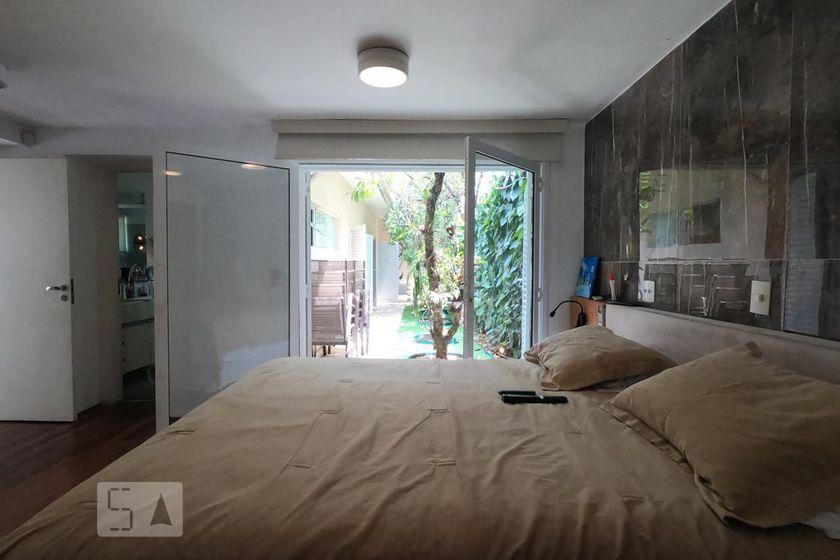 Casa à Venda – Morumbi, 5 Quartos, 430 m² – São Paulo