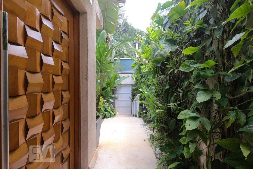 Casa à Venda – Morumbi, 5 Quartos, 430 m² – São Paulo