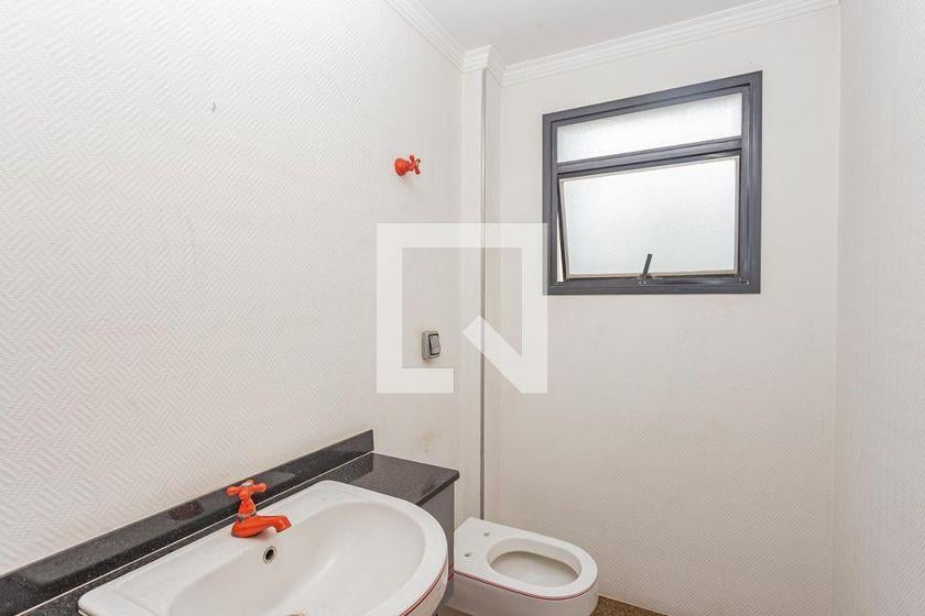 Apartamento à Venda – Bosque da Saúde, 4 Quartos, 750 m² – São Paulo