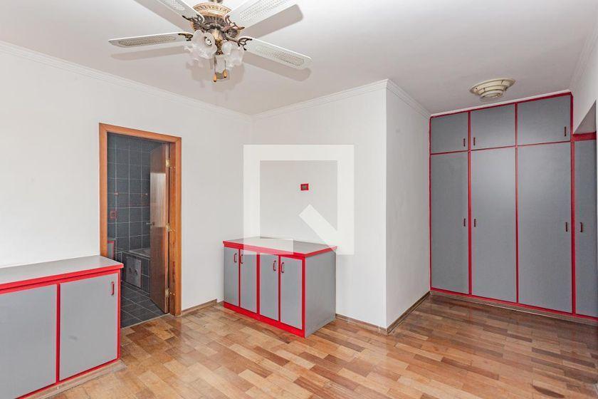 Apartamento à Venda – Bosque da Saúde, 4 Quartos, 750 m² – São Paulo