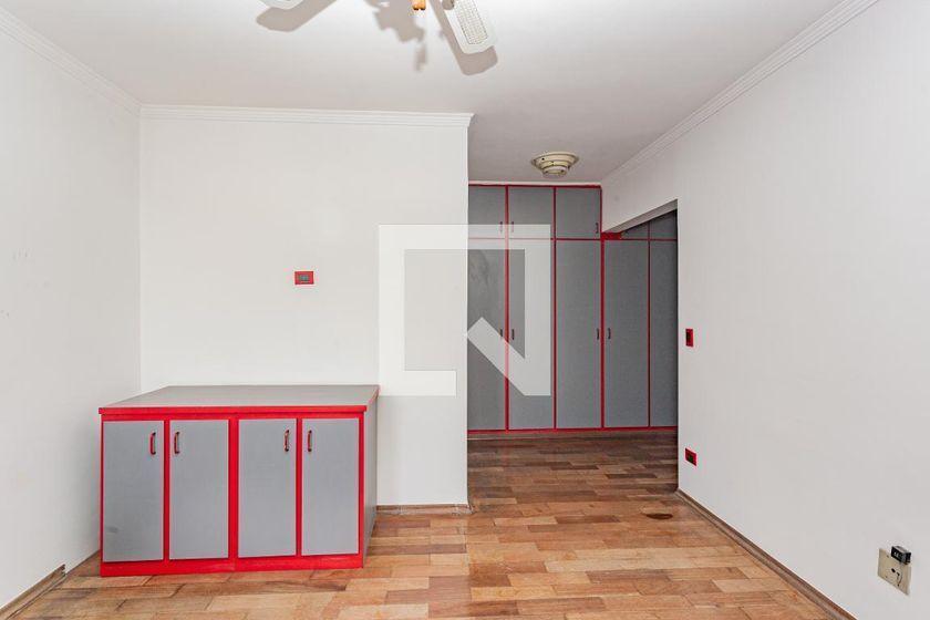 Apartamento à Venda – Bosque da Saúde, 4 Quartos, 750 m² – São Paulo