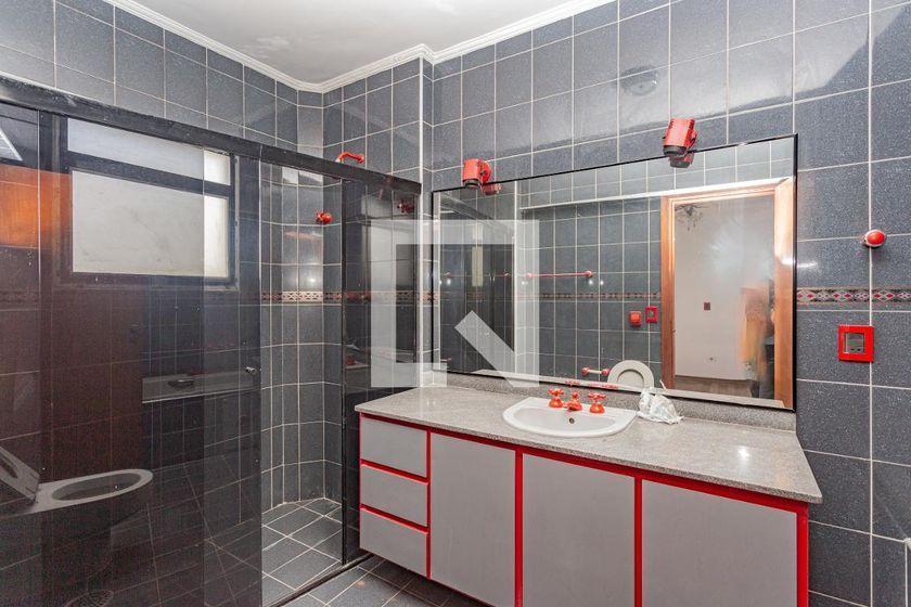Apartamento à Venda – Bosque da Saúde, 4 Quartos, 750 m² – São Paulo