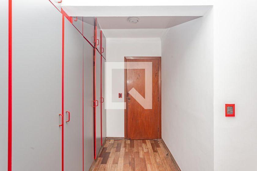 Apartamento à Venda – Bosque da Saúde, 4 Quartos, 750 m² – São Paulo