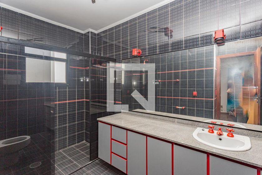 Apartamento à Venda – Bosque da Saúde, 4 Quartos, 750 m² – São Paulo