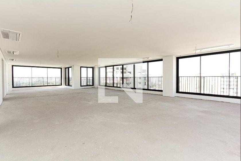 Apartamento à Venda – Moema, 4 Quartos, 375 m² – São Paulo