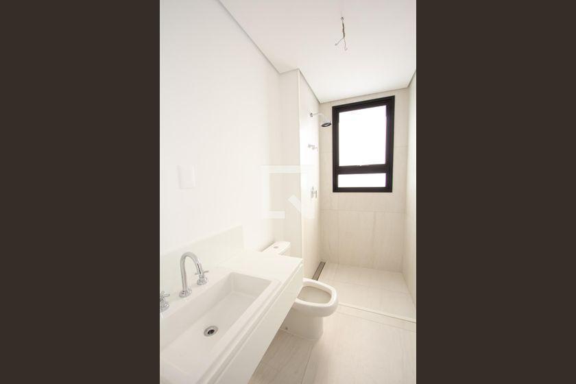 Apartamento à Venda – Moema, 4 Quartos, 375 m² – São Paulo