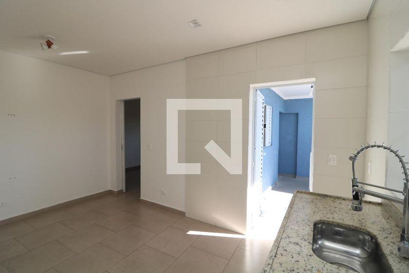 Casa à Venda – Vila Antonieta, 1 Quarto, 40 m² – São Paulo
