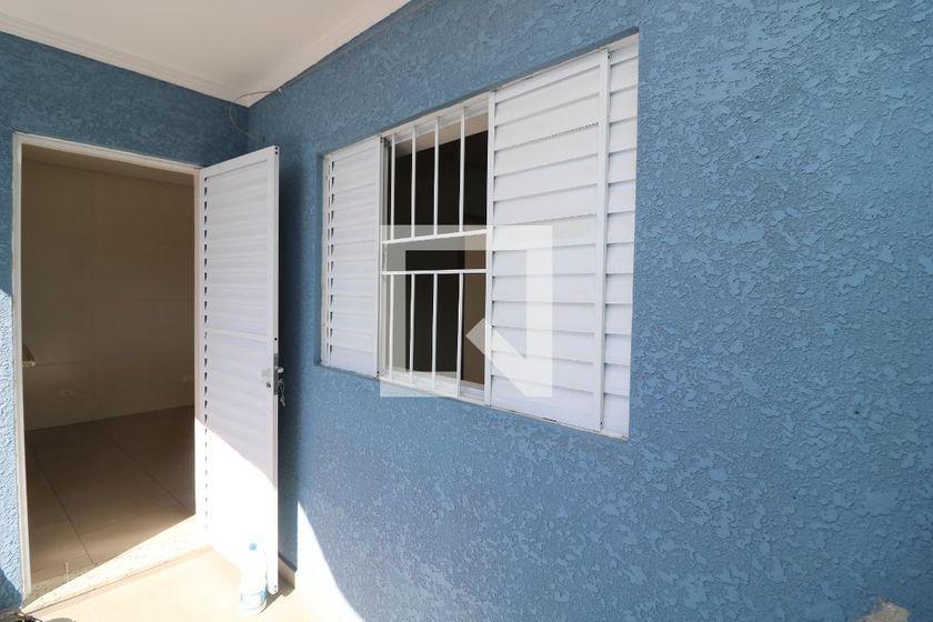 Casa à Venda – Vila Antonieta, 1 Quarto, 40 m² – São Paulo