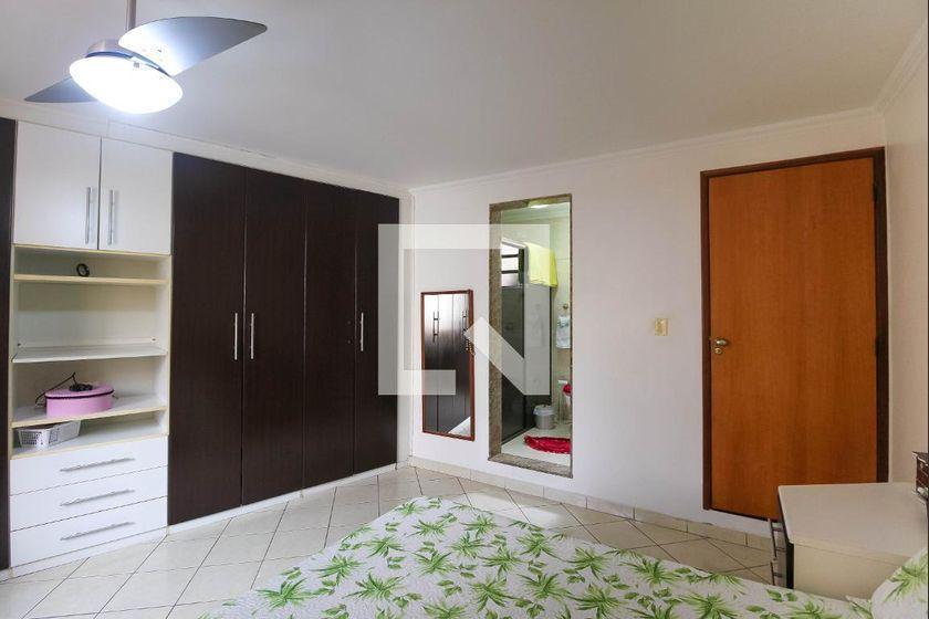 Casa à Venda – Vila Alpina, 4 Quartos, 514 m² – São Paulo