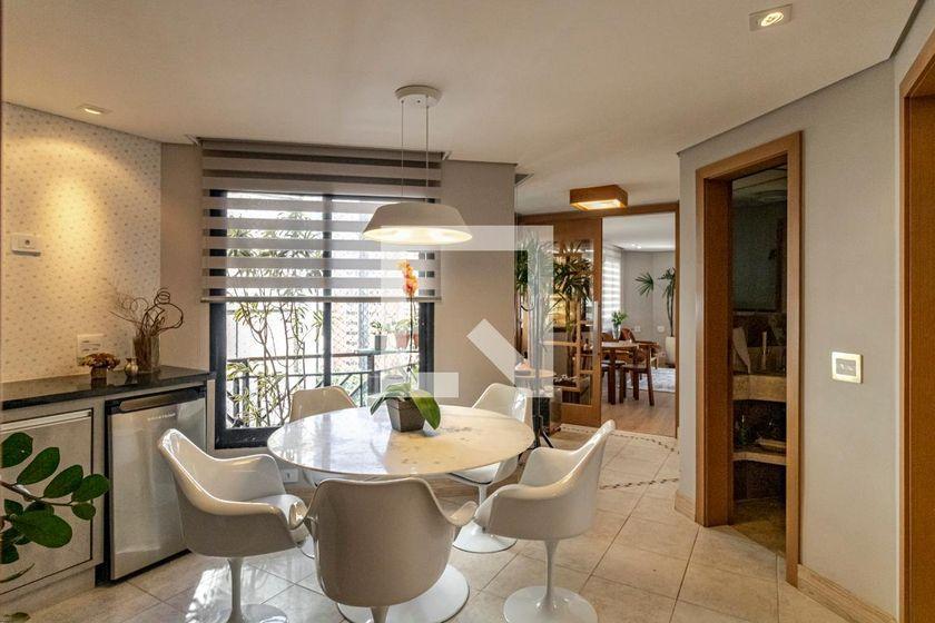Apartamento à Venda – Vila Mariana, 4 Quartos, 330 m² – São Paulo