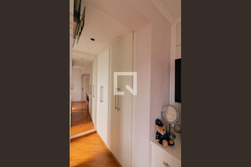 Apartamento à Venda – Moema, 4 Quartos, 430 m² – São Paulo