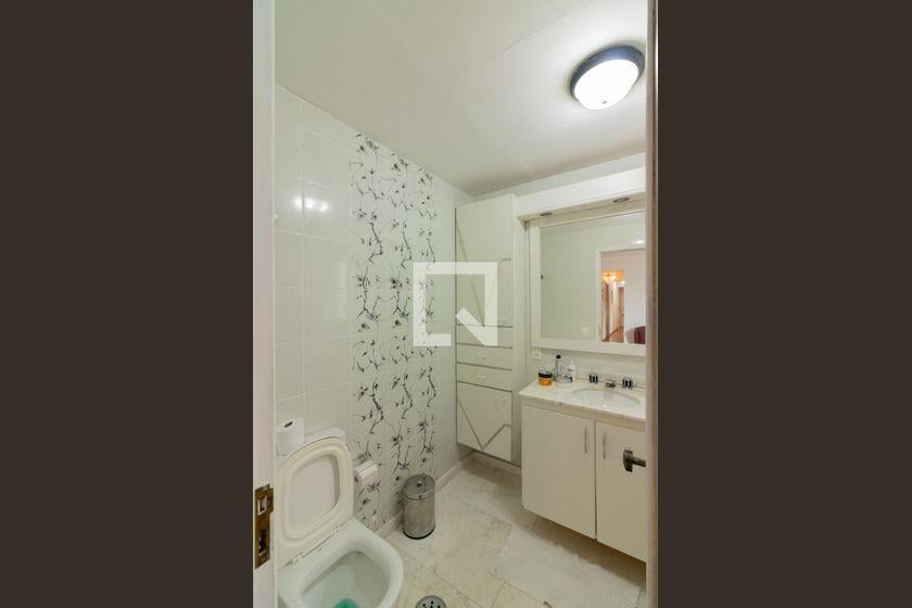 Apartamento à Venda – Moema, 4 Quartos, 430 m² – São Paulo