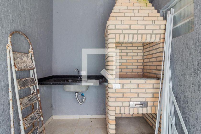 Casa à Venda – Moema, 2 Quartos, 108 m² – São Paulo
