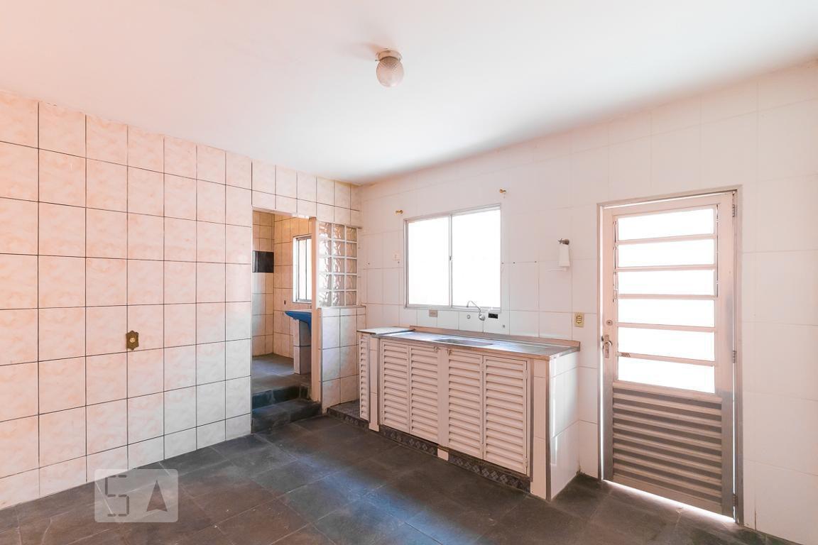 Casa à Venda – Vila Jacuí, 1 Quarto, 60 m² – São Paulo