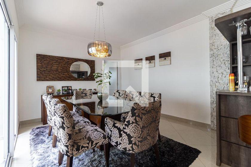 Casa à Venda – Bosque da Saúde, 4 Quartos, 792 m² – São Paulo