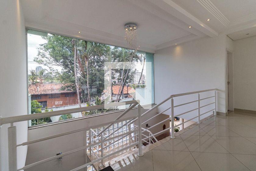Casa à Venda – Bosque da Saúde, 4 Quartos, 792 m² – São Paulo