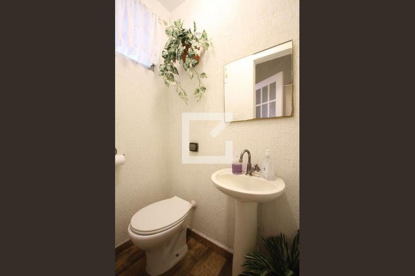 Casa à Venda – Ipiranga, 3 Quartos, 110 m² – São Paulo