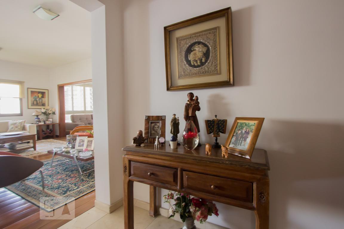 Apartamento à Venda – Real Parque, 5 Quartos, 230 m² – São Paulo