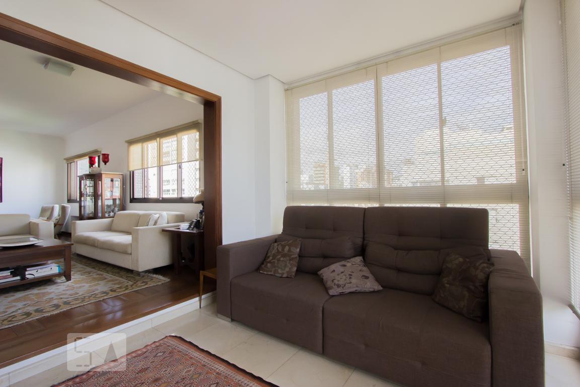 Apartamento à Venda – Real Parque, 5 Quartos, 230 m² – São Paulo