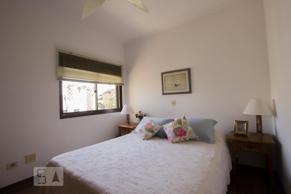 Apartamento à Venda – Real Parque, 5 Quartos, 230 m² – São Paulo