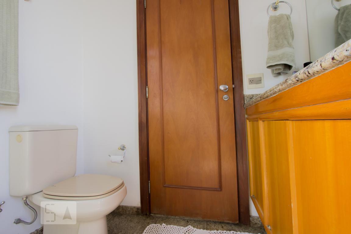 Apartamento à Venda – Real Parque, 5 Quartos, 230 m² – São Paulo