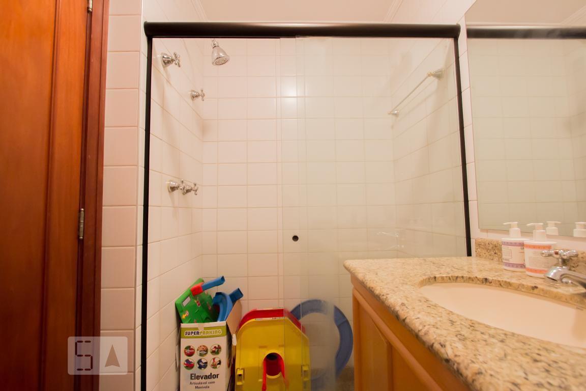 Apartamento à Venda – Real Parque, 5 Quartos, 230 m² – São Paulo