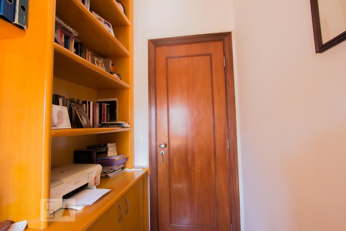 Apartamento à Venda – Real Parque, 5 Quartos, 230 m² – São Paulo