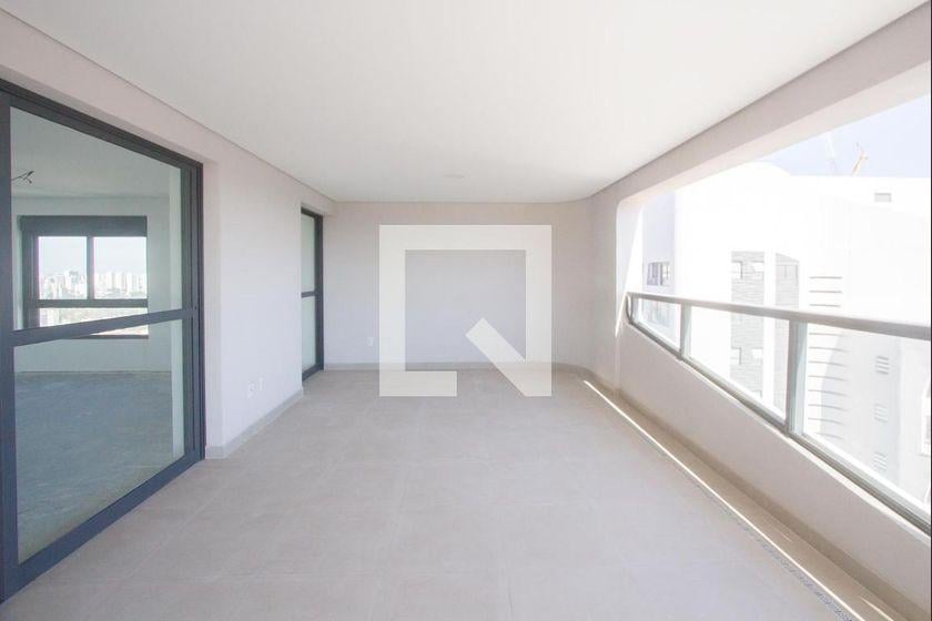 Apartamento à Venda – Chácara Santo Antonio, 4 Quartos, 365 m² – São Paulo