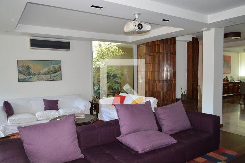 Casa à Venda – Vila Mariana, 5 Quartos, 350 m² – São Paulo