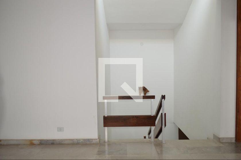 Casa à Venda – Vila Mariana, 5 Quartos, 350 m² – São Paulo