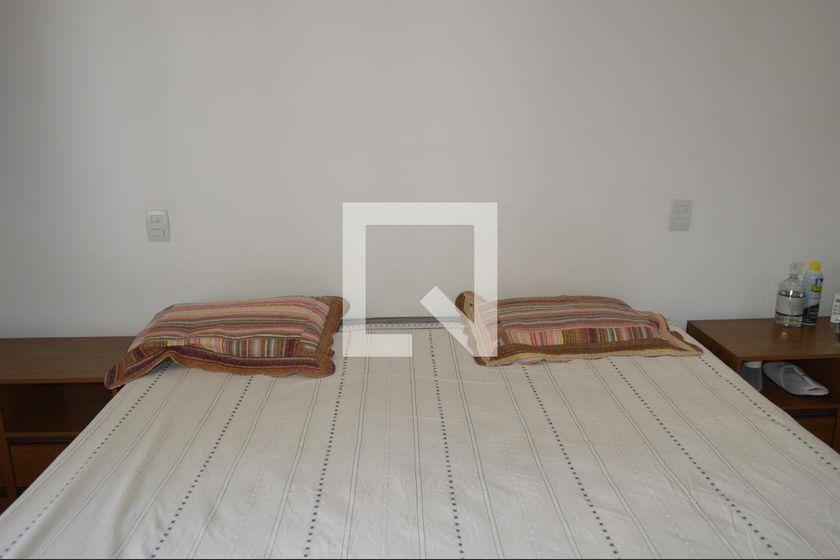 Casa à Venda – Vila Mariana, 5 Quartos, 350 m² – São Paulo