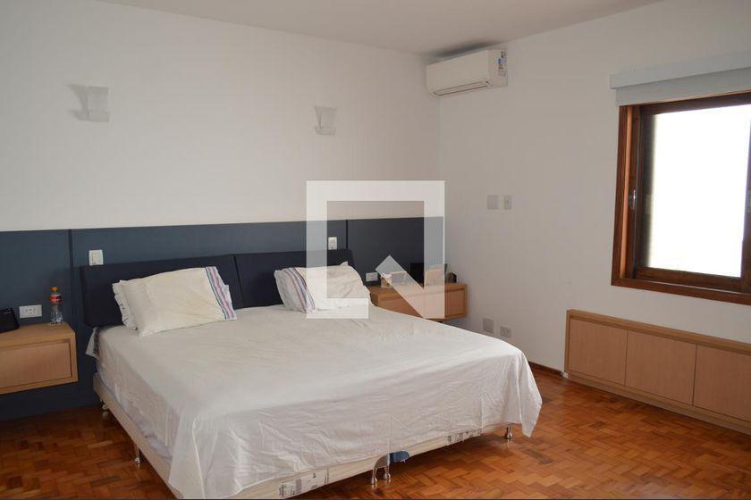 Casa à Venda – Vila Mariana, 5 Quartos, 350 m² – São Paulo