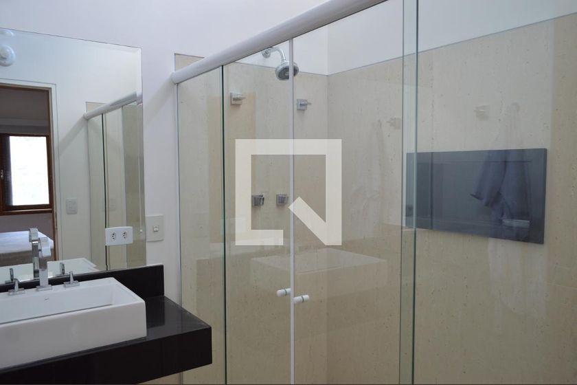 Casa à Venda – Vila Mariana, 5 Quartos, 350 m² – São Paulo