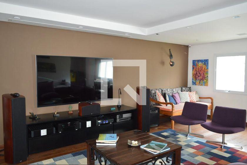 Casa à Venda – Vila Mariana, 5 Quartos, 350 m² – São Paulo