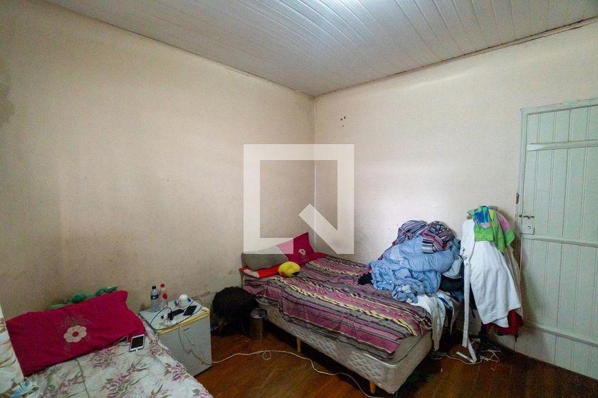 Casa à Venda – Chácara Inglesa, 4 Quartos, 70 m² – São Paulo