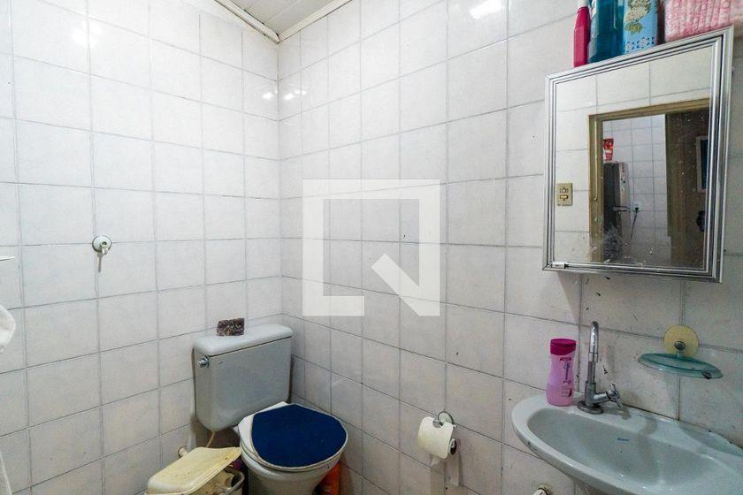 Casa à Venda – Chácara Inglesa, 4 Quartos, 70 m² – São Paulo