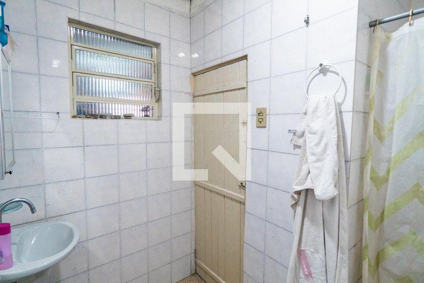 Casa à Venda – Chácara Inglesa, 4 Quartos, 70 m² – São Paulo