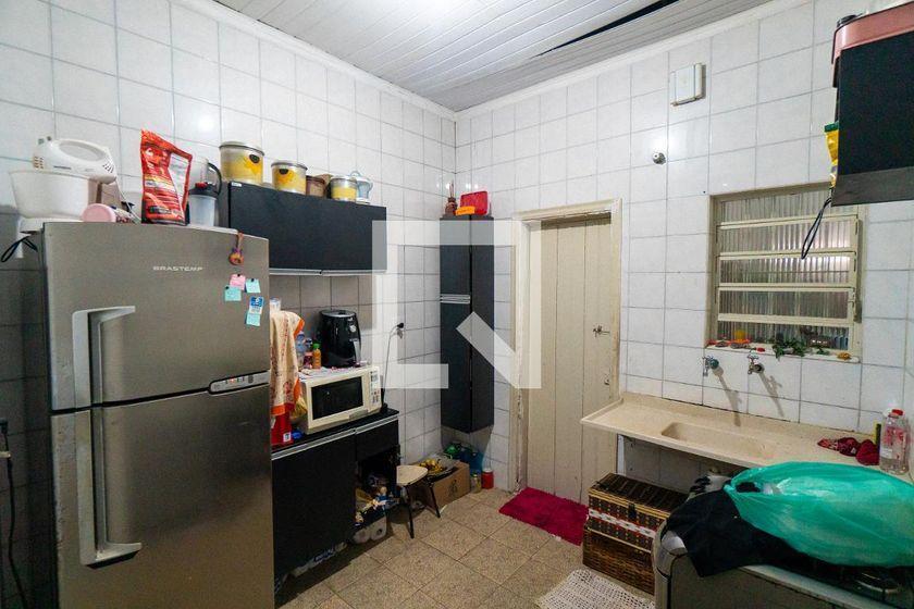 Casa à Venda – Chácara Inglesa, 4 Quartos, 70 m² – São Paulo
