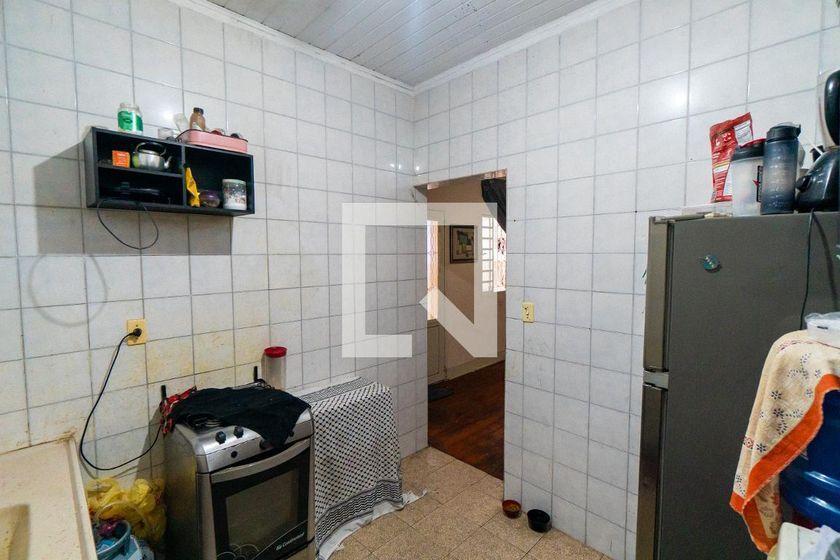 Casa à Venda – Chácara Inglesa, 4 Quartos, 70 m² – São Paulo