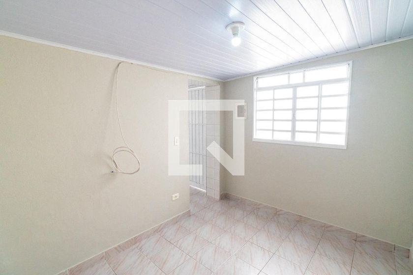Casa à Venda – Chácara Inglesa, 4 Quartos, 70 m² – São Paulo