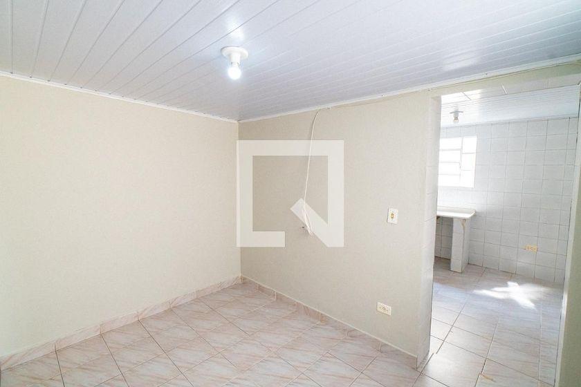 Casa à Venda – Chácara Inglesa, 4 Quartos, 70 m² – São Paulo