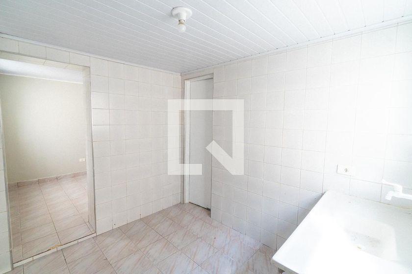 Casa à Venda – Chácara Inglesa, 4 Quartos, 70 m² – São Paulo