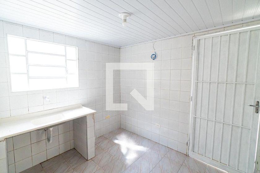 Casa à Venda – Chácara Inglesa, 4 Quartos, 70 m² – São Paulo