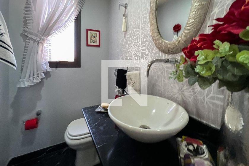 Apartamento à Venda – Moema, 4 Quartos, 450 m² – São Paulo