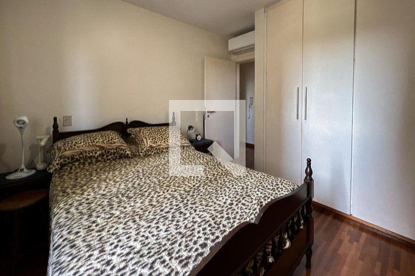 Apartamento à Venda – Moema, 4 Quartos, 450 m² – São Paulo
