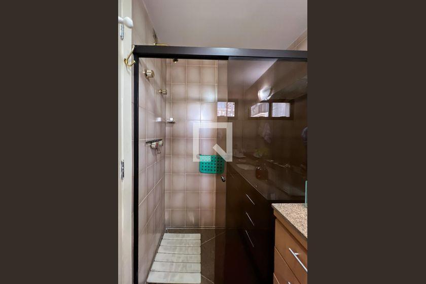 Apartamento à Venda – Moema, 4 Quartos, 450 m² – São Paulo