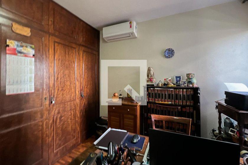 Apartamento à Venda – Moema, 4 Quartos, 450 m² – São Paulo
