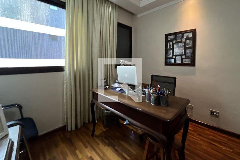 Apartamento à Venda – Moema, 4 Quartos, 450 m² – São Paulo