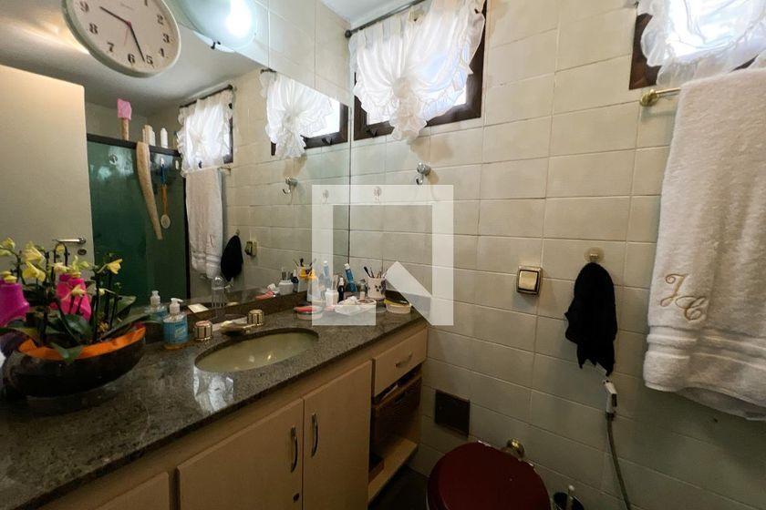 Apartamento à Venda – Moema, 4 Quartos, 450 m² – São Paulo